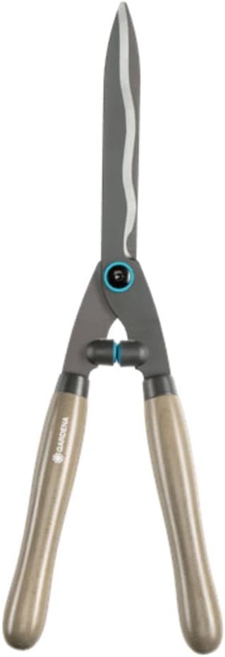 Gardena Heckenschere NatureCut: Robuste Gartenschere zum Schneiden von Hecken und dickeren Ästen, 23 cm, antihaftbeschichtete Messer, ergonomische Holzgriffe (12300-20)