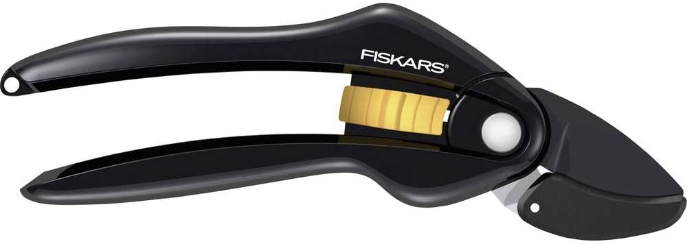 Fiskars Bypass-Gartenschere für frische Äste und Zweige